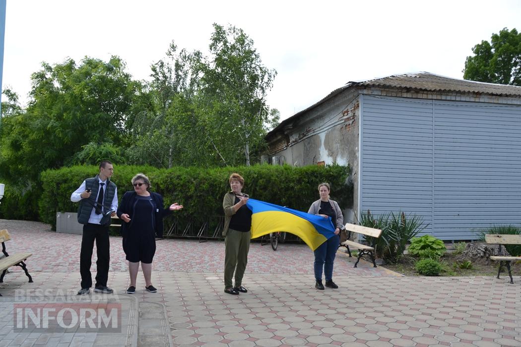 "Своїм полум'ям врятувала життя багатьох військових": у Кілії простилися із відомою волонтеркою