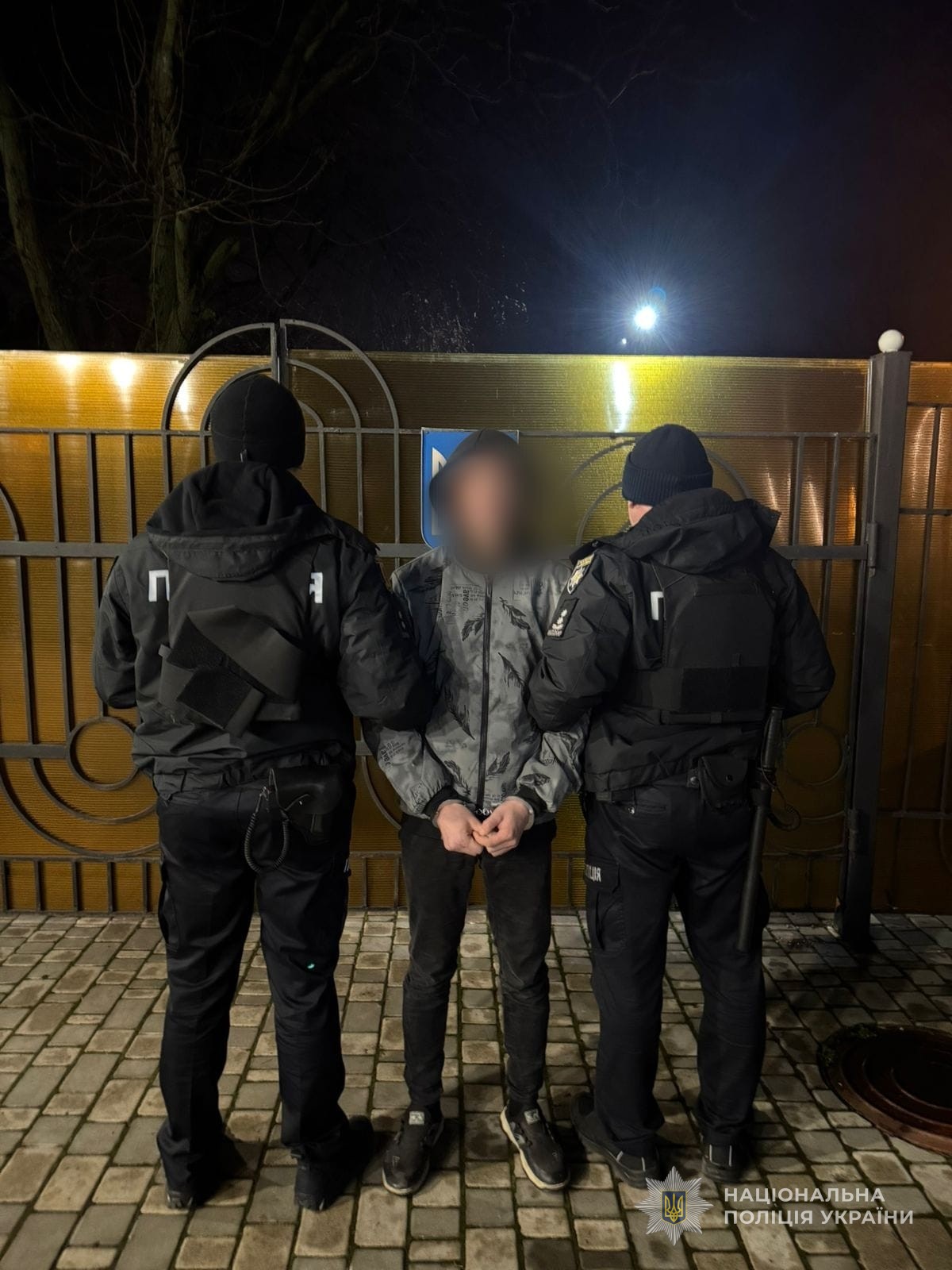 На Одещині двом приятелям, котрі підпалили авто на замовлення, загрожує чималий термін ув’язнення