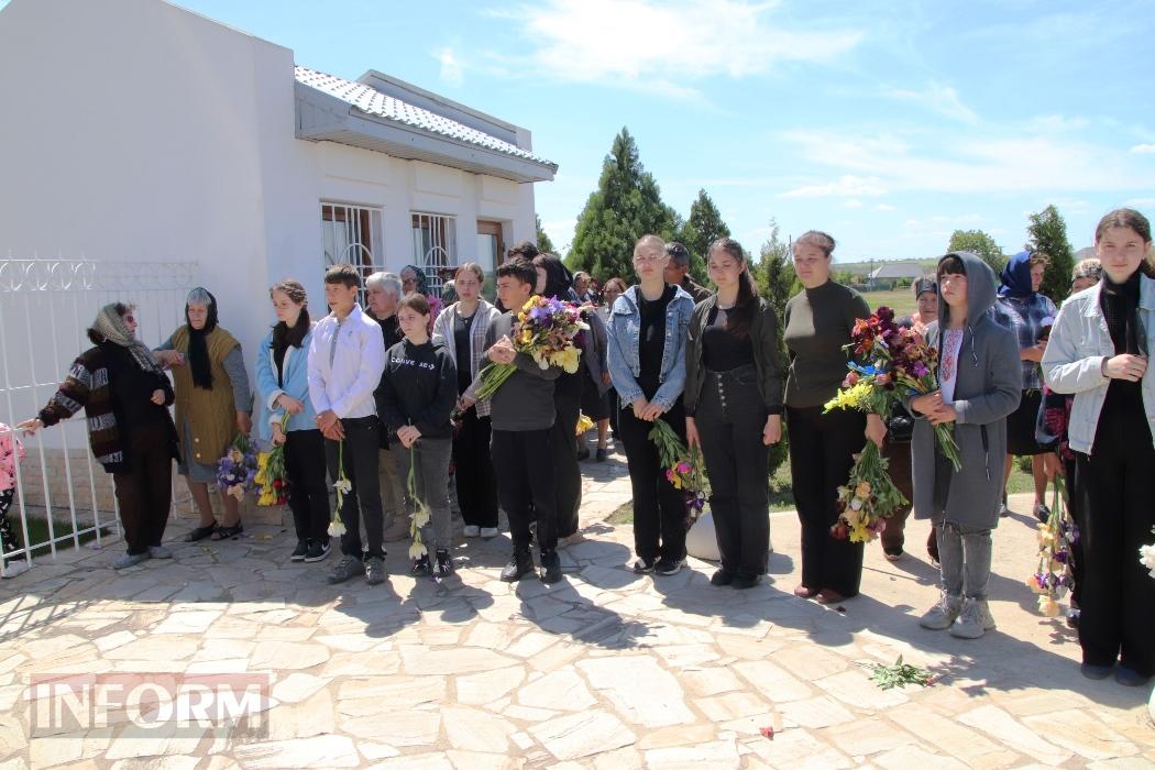 В Болградській громаді провели в останню путь Захисника Валентина Булгару