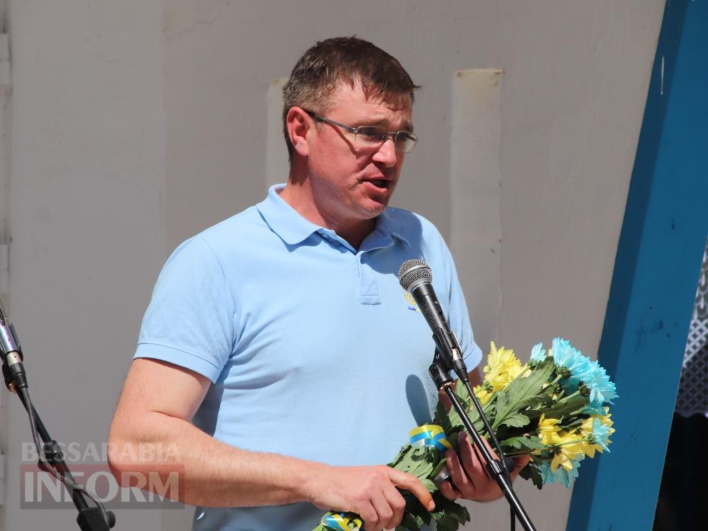 У Оксамитному Болградської громади відкрили меморіальні дошки героям, які не повернулися з війни