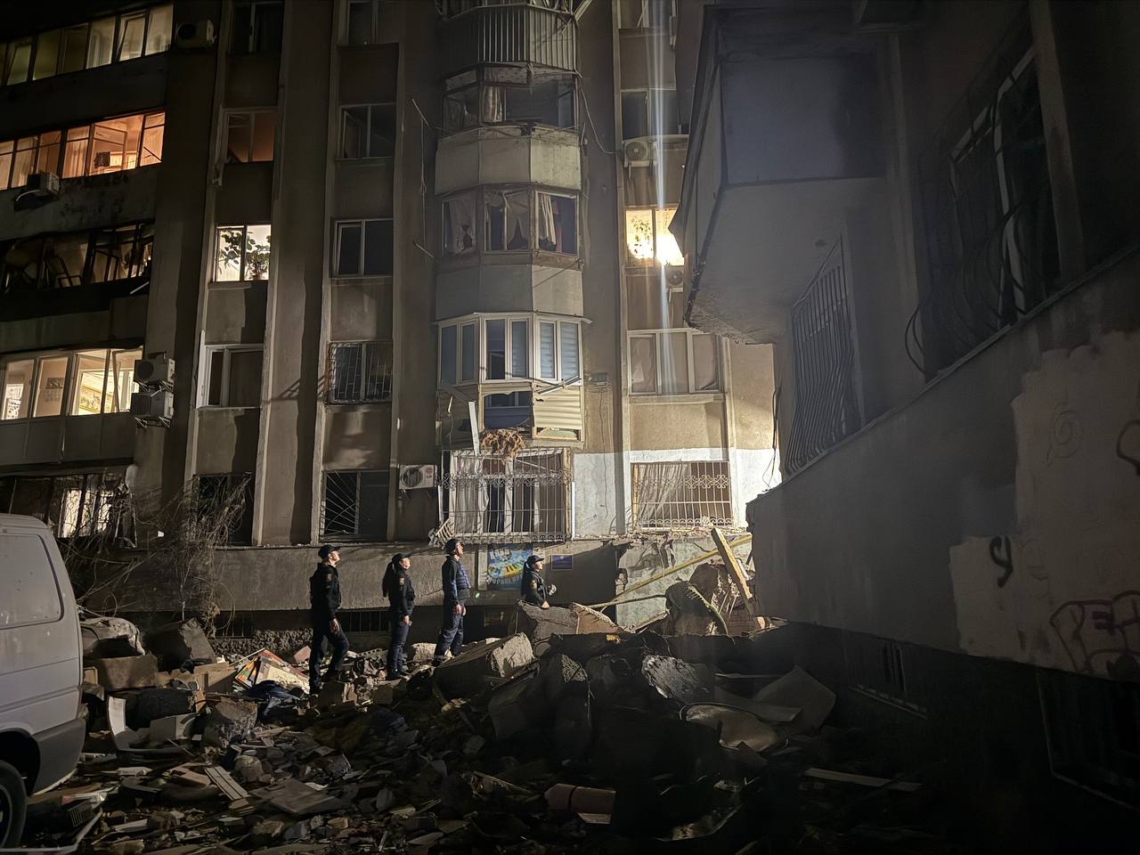 Через дронову атаку на Одесу двоє людей загинуло, 15 містян поранено
