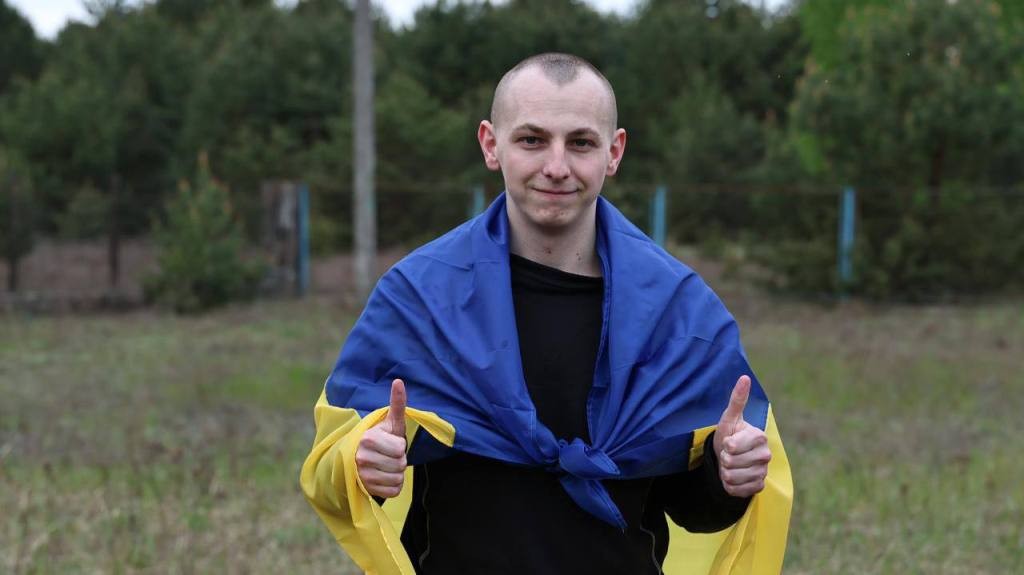 Наші - вдома: з російського полону повернулося 205 українських захисників
