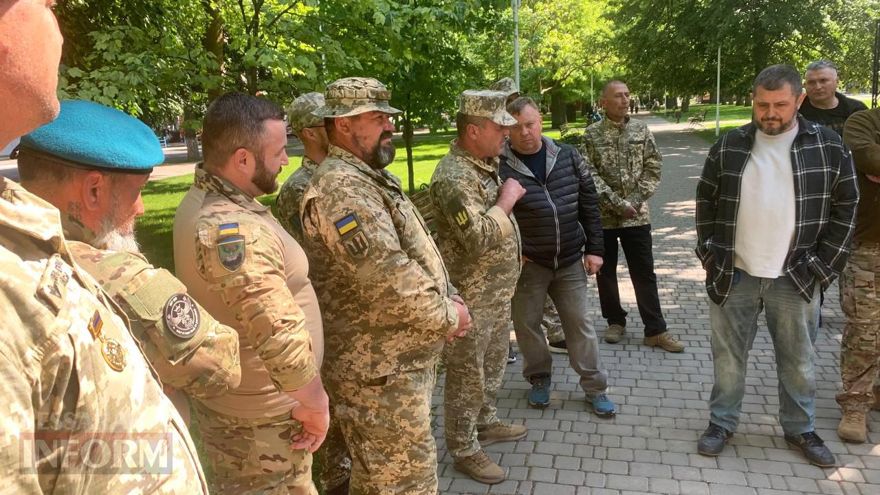 В Ізмаїлі військові публічно опротестували будівництво дороговартісної Алеї слави