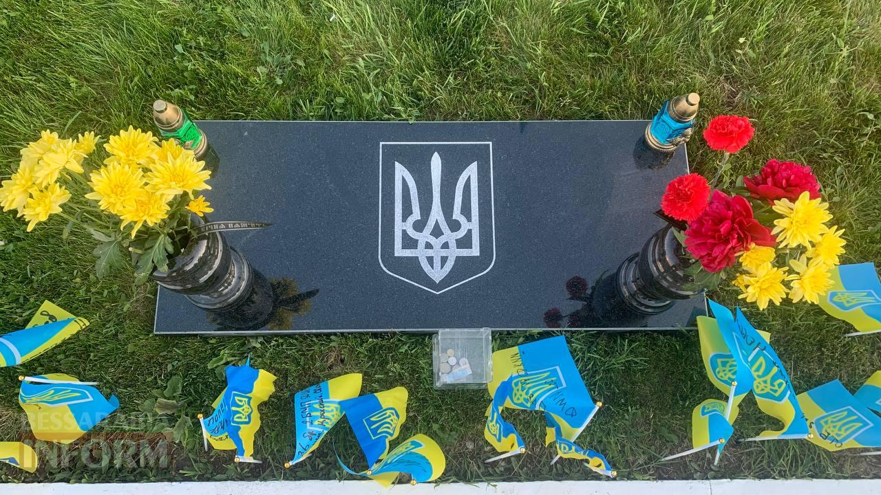 Алея слави, хвилина мовчання та почесний маршрут: в Ізмаїлі волонтерам та військовим вдалося порозумітися з владою