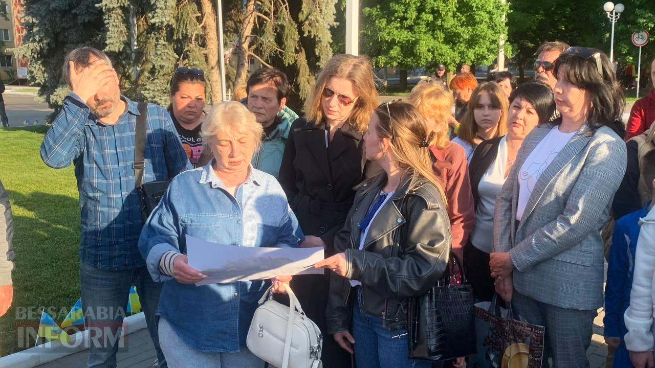 "Кого ми ділимо - живих та мертвих?": в Ізмаїлі нарешті визначилися з місцем та вартістю Алеї слави, яка подешевшала вдвічі