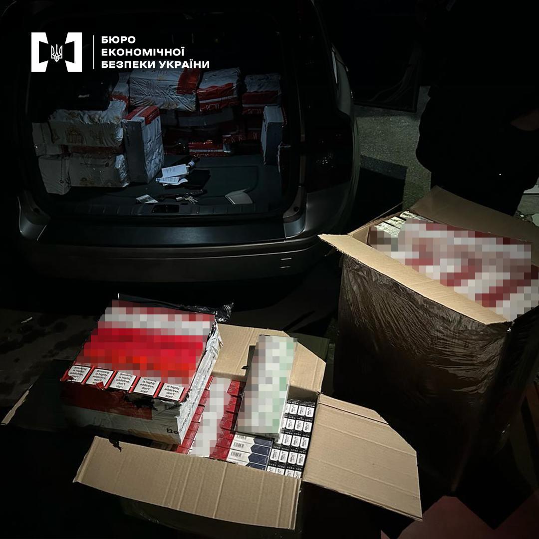 На Одещині засудять підприємця, який торгував незаконно виробленими цигарками