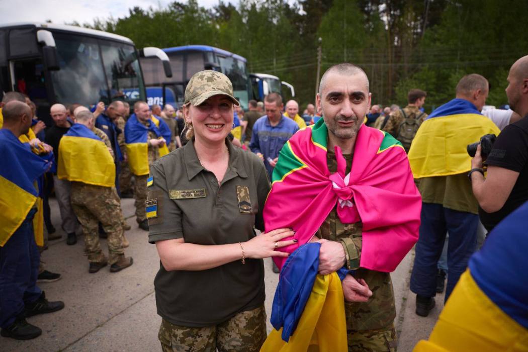 У межах великого обміну додому повернулися ще 307 українських захисників