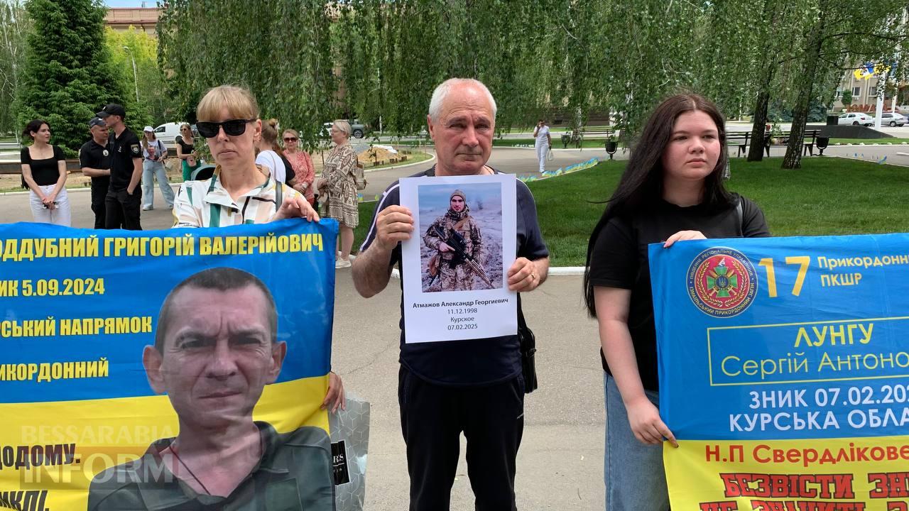 В Ізмаїлі відбулася мирна акція-нагадування про безвісти зниклих та військовополонених
