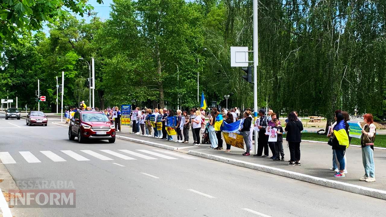 В Ізмаїлі відбулася мирна акція-нагадування про безвісти зниклих та військовополонених