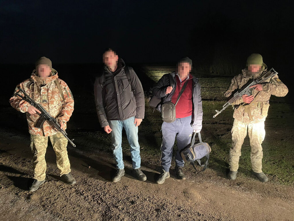 Молоді мешканці Ізмаїльщини планували заробити на переправленні ухилянтів: бізнес "не пішов"