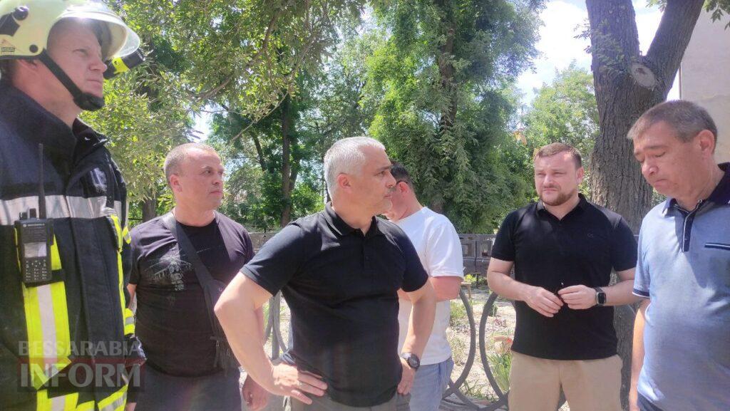"Не дай Боже нікому у такому віці, як ви, таке пережити": після трагедії у ліцеї Аккерман відвідав Олег Кіпер