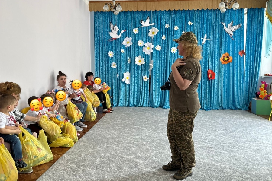 В Ізмаїлі вихованцям Будинку дитини військові та бізнесмени подарували свято