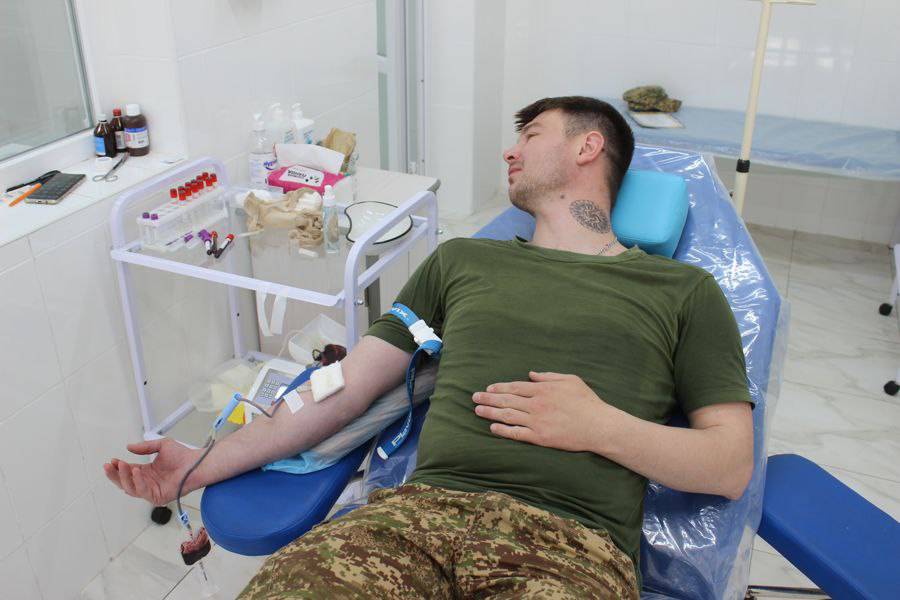 Ізмаїльські гвардійці здали кров напередодні Всесвітнього дня донора