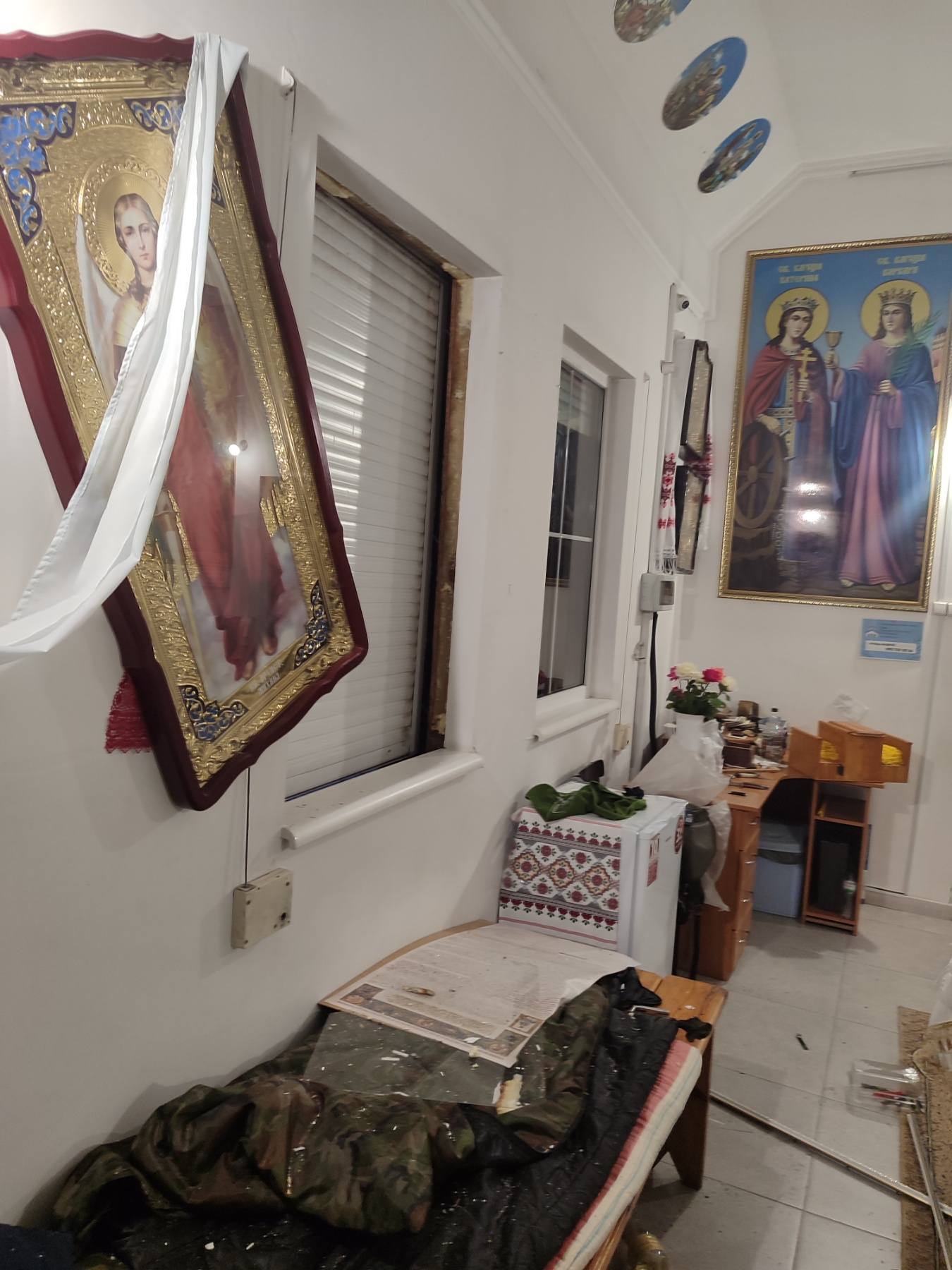 Влучання було поруч: в Одеській єпархії ПЦУ показали ушкоджений храм