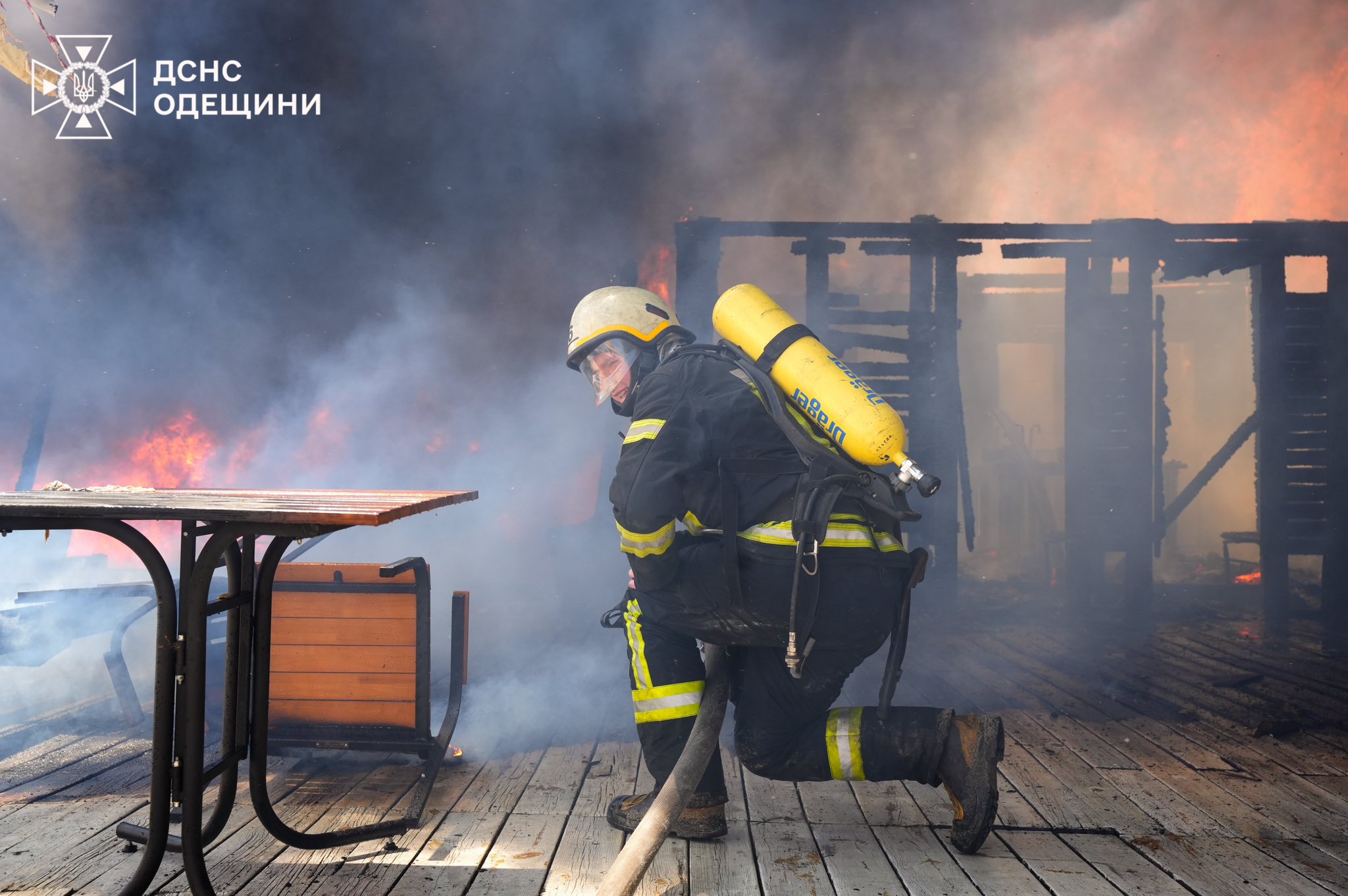 На Одещині повністю вигоріла база відпочинку