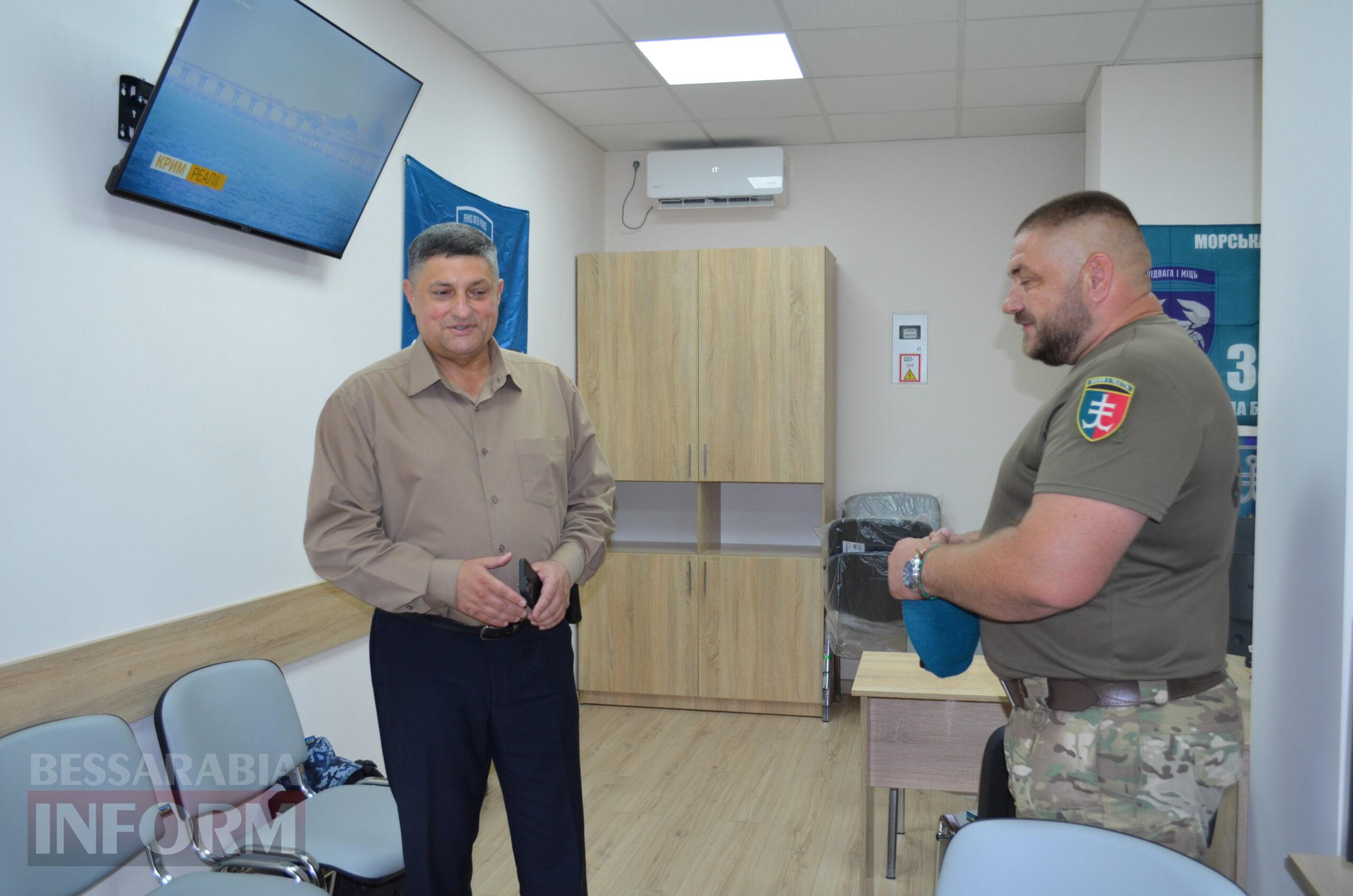 Незвичні підхід до мобілізації і вибір міста: третій центр рекрутингу ВМС України відкрився в Ізмаїлі