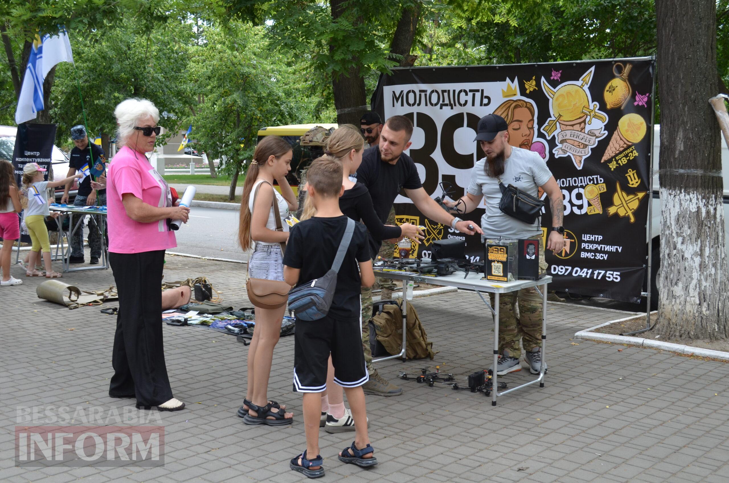 Незвичні підхід до мобілізації і вибір міста: третій центр рекрутингу ВМС України відкрився в Ізмаїлі