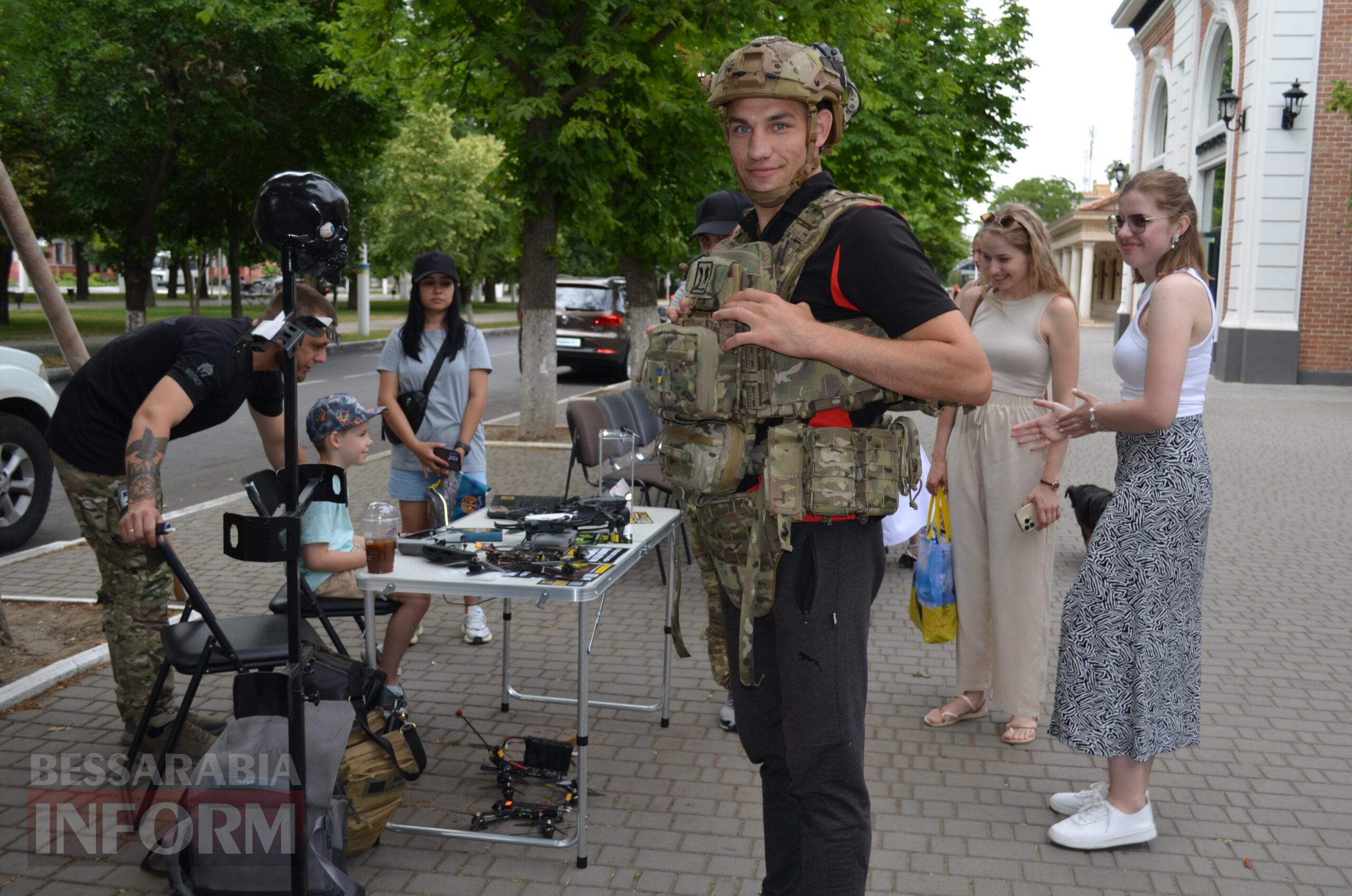 Незвичні підхід до мобілізації і вибір міста: третій центр рекрутингу ВМС України відкрився в Ізмаїлі