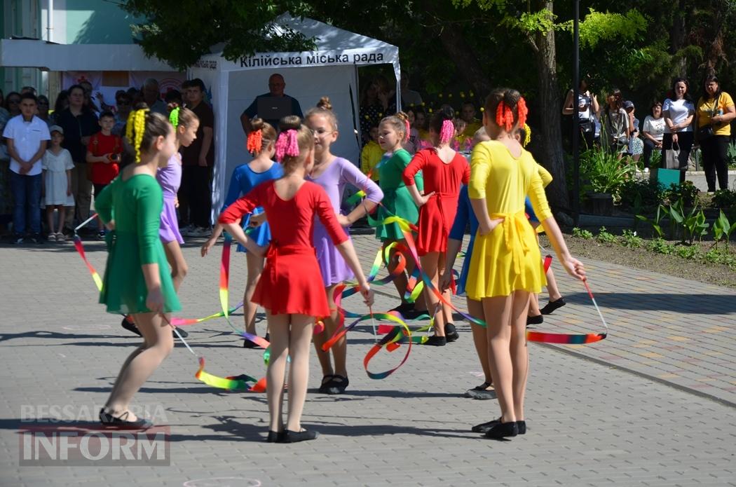 Літо у Кілії розпочалося з яскравого фестивалю талантів та подарунків від "Фонда Добра та Любові"