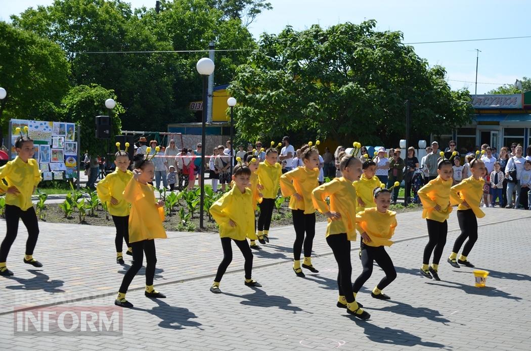Літо у Кілії розпочалося з яскравого фестивалю талантів та подарунків від "Фонда Добра та Любові"