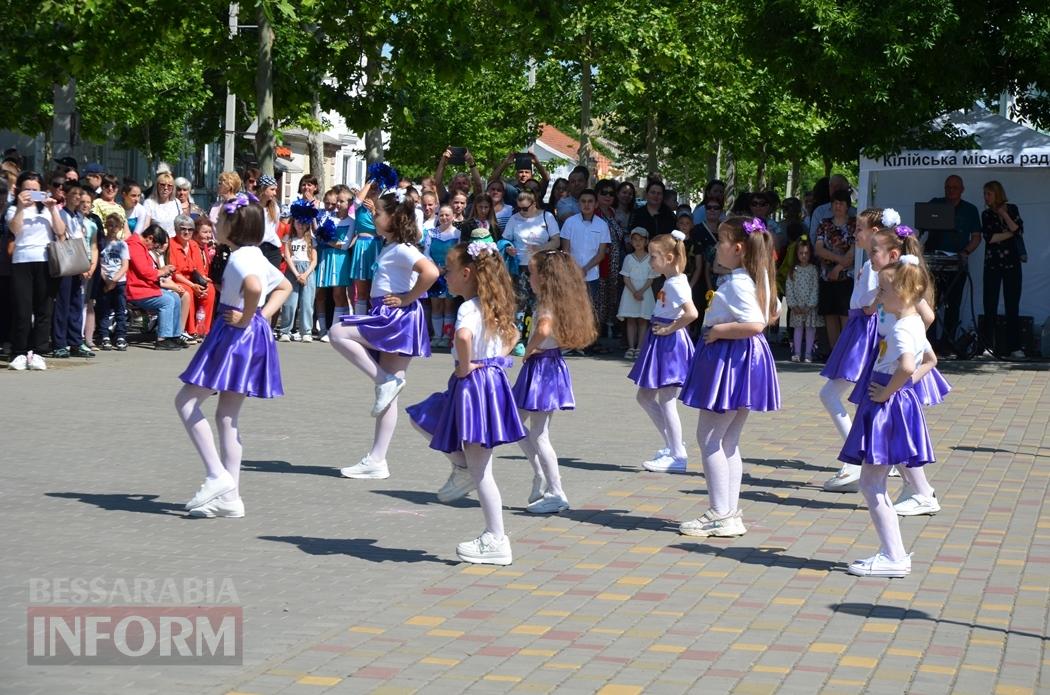 Літо у Кілії розпочалося з яскравого фестивалю талантів та подарунків від "Фонда Добра та Любові"
