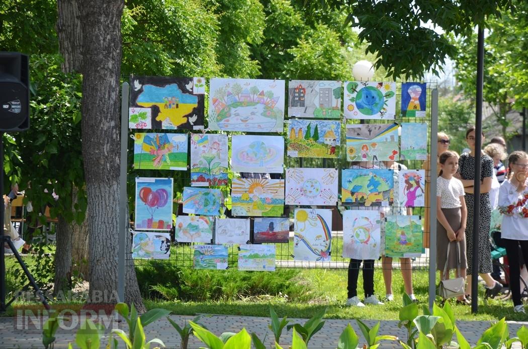 Літо у Кілії розпочалося з яскравого фестивалю талантів та подарунків від "Фонда Добра та Любові"