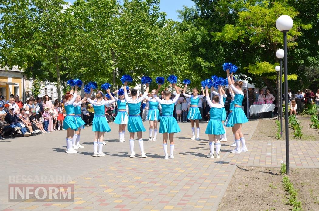 Літо у Кілії розпочалося з яскравого фестивалю талантів та подарунків від "Фонда Добра та Любові"