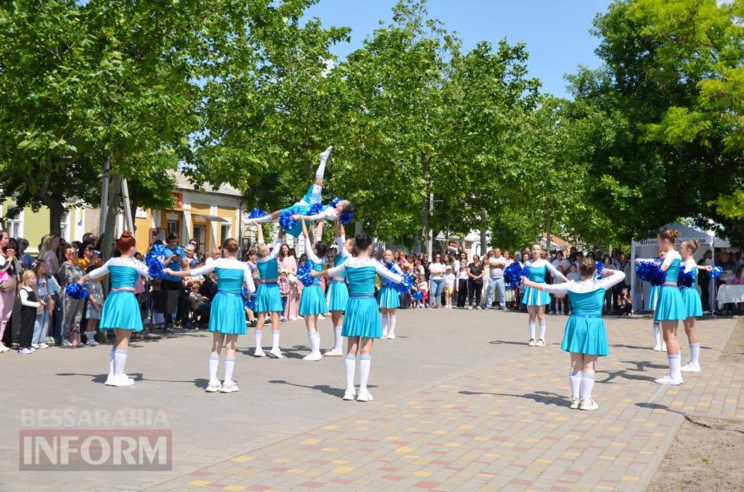 Літо у Кілії розпочалося з яскравого фестивалю талантів та подарунків від "Фонда Добра та Любові"