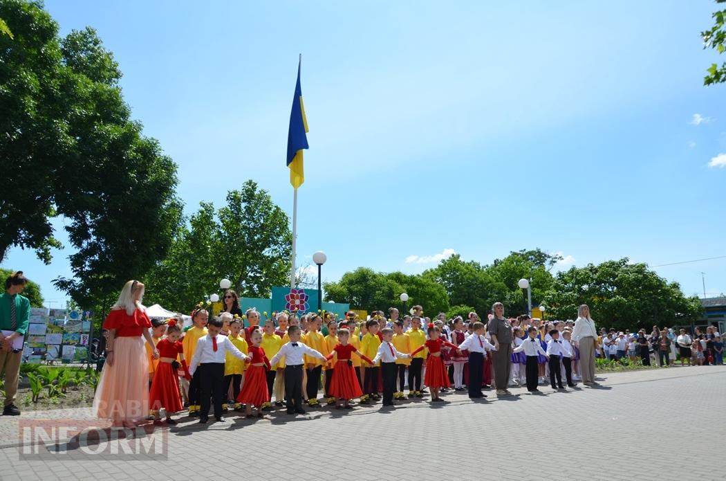 Літо у Кілії розпочалося з яскравого фестивалю талантів та подарунків від "Фонда Добра та Любові"