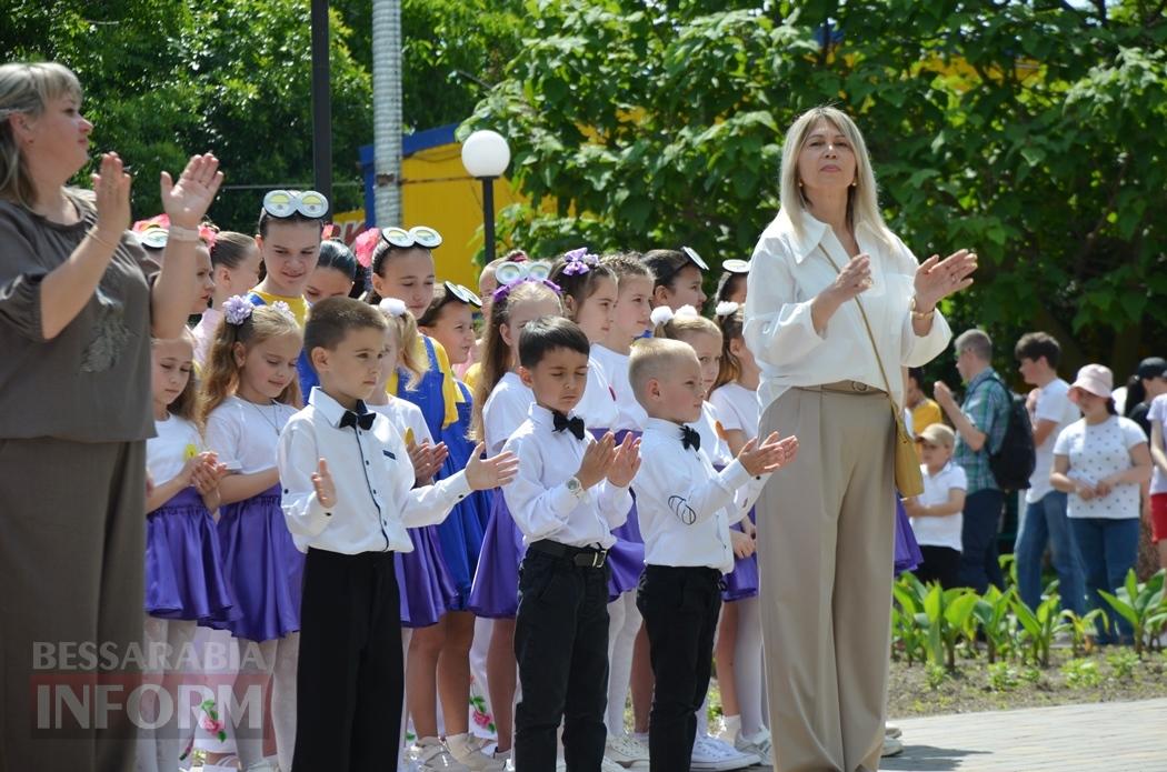 Літо у Кілії розпочалося з яскравого фестивалю талантів та подарунків від "Фонда Добра та Любові"