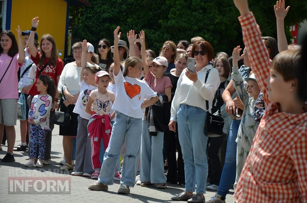 Літо у Кілії розпочалося з яскравого фестивалю талантів та подарунків від "Фонда Добра та Любові"
