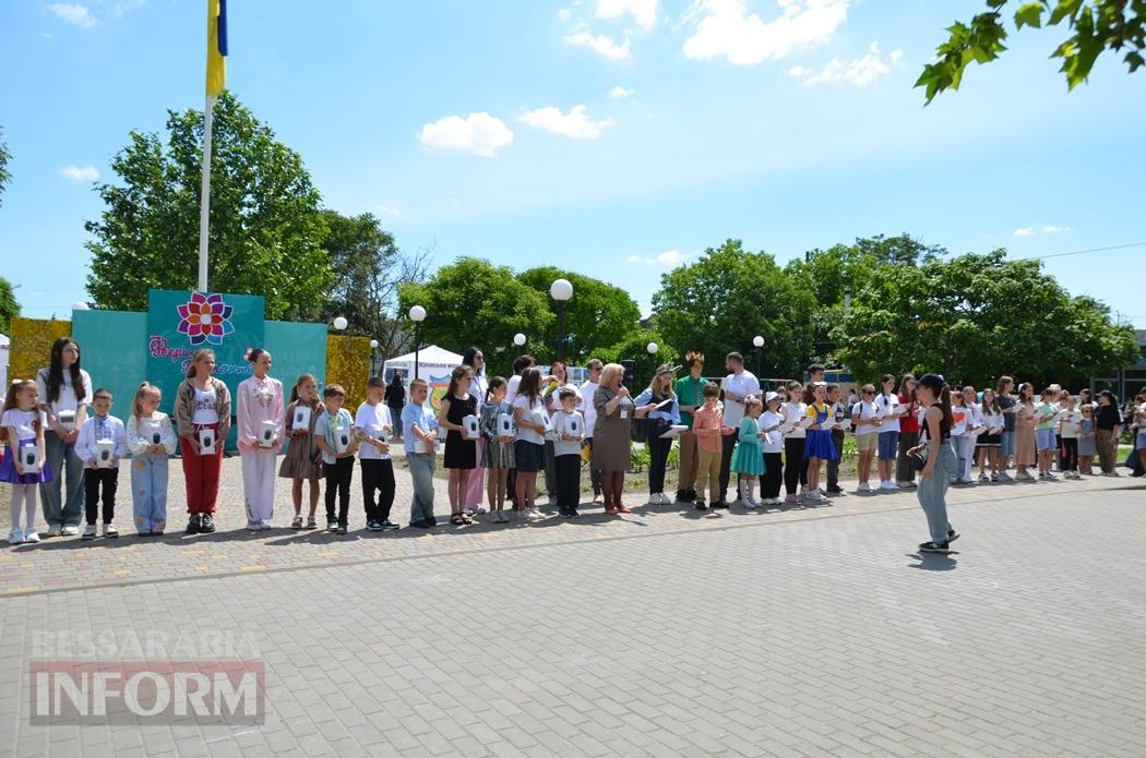 Літо у Кілії розпочалося з яскравого фестивалю талантів та подарунків від "Фонда Добра та Любові"