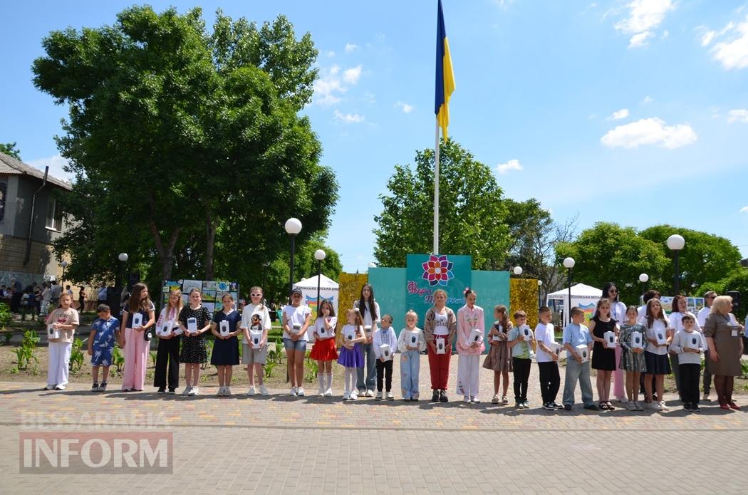 Літо у Кілії розпочалося з яскравого фестивалю талантів та подарунків від "Фонда Добра та Любові"