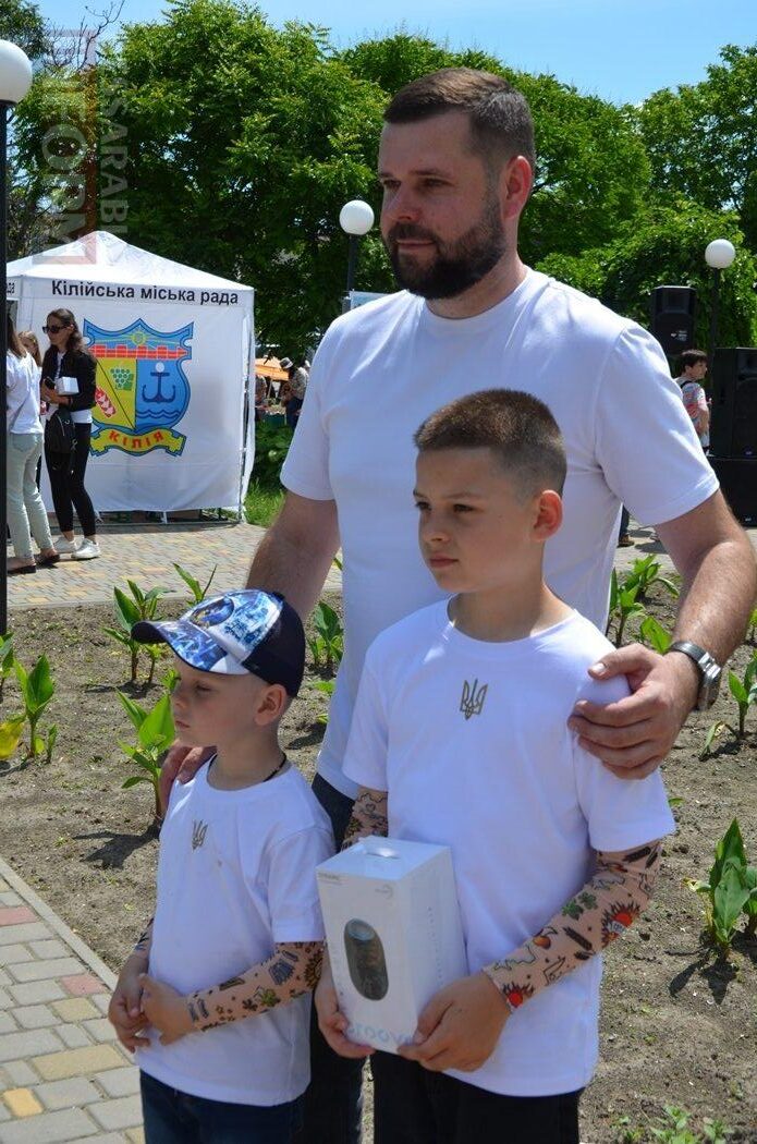 Літо у Кілії розпочалося з яскравого фестивалю талантів та подарунків від "Фонда Добра та Любові"