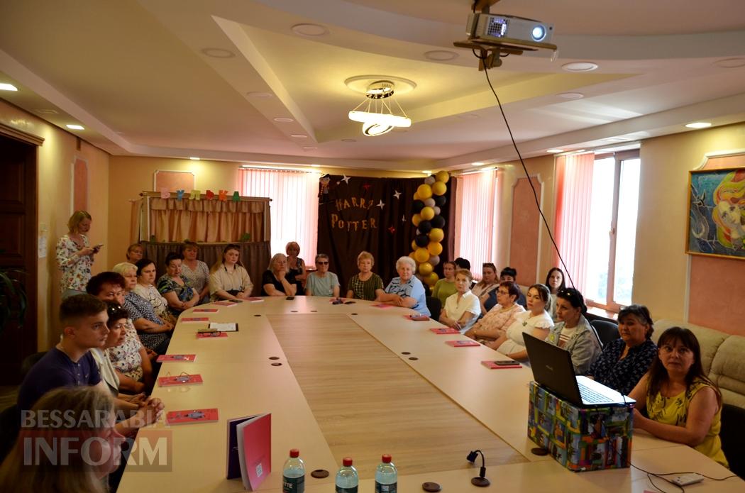 Кілійці мали змогу з перших вуст почути про окупацію, катування і мародерство: презентовано книгу "Жити попри все"
