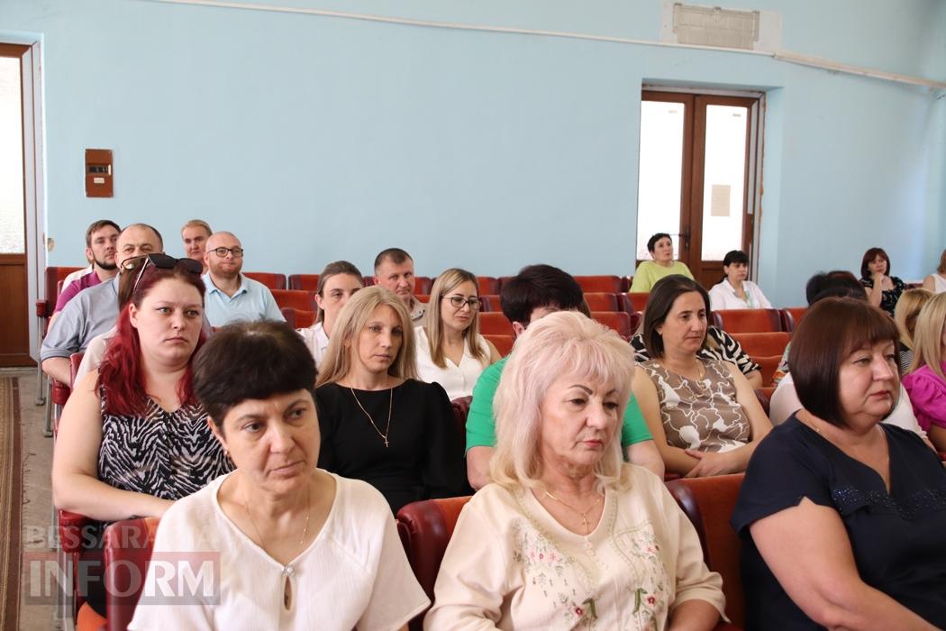 Державним службовцям Болградщини дякували за працю на благо країни