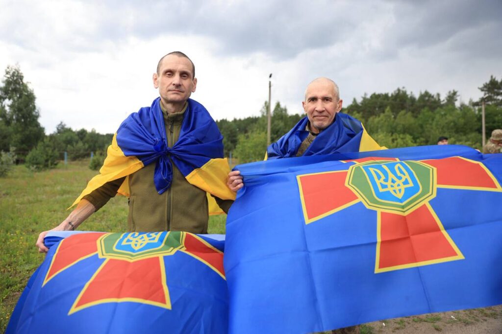 Відбувся черговий обмін полоненими: додому повернулися важкохворі воїни ЗСУ, Нацгвардії, Держприкордонслужби