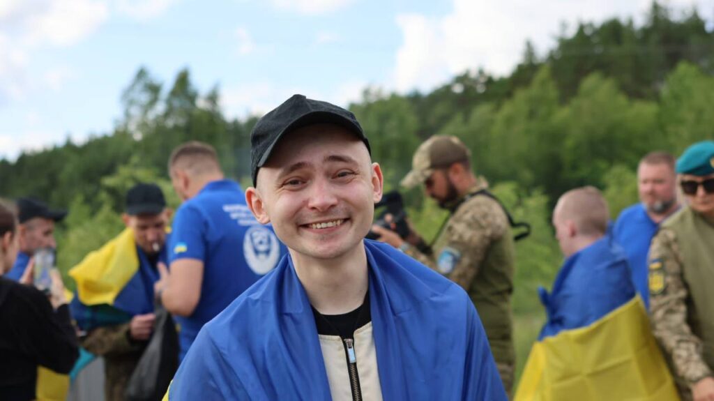 Україна повернула з полону ще одну групу Оборонців: серед них є офіцери