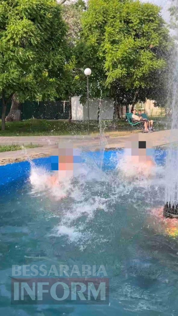 Дозвілля під загрозою ураження струмом: у Кілії нагадали про заборону купання у фонтані