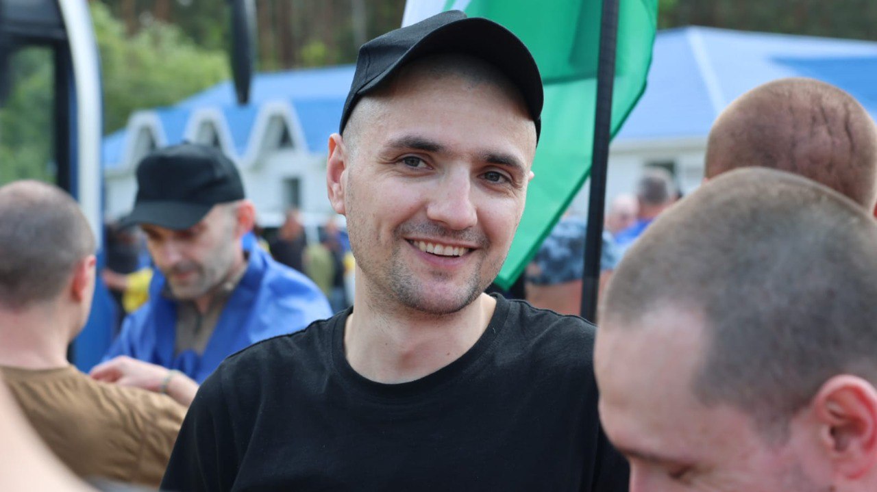 Четвертий обмін за тиждень: з російської неволі до України повернулось багато оборонців Маріуполя