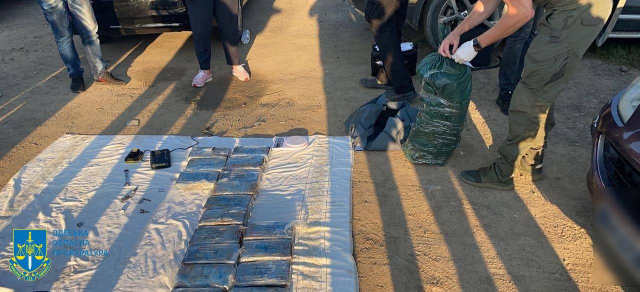 На Одещині засудили учасників міжнародного злочинного угрупування, що організували контрабанду кокаїну з Еквадору