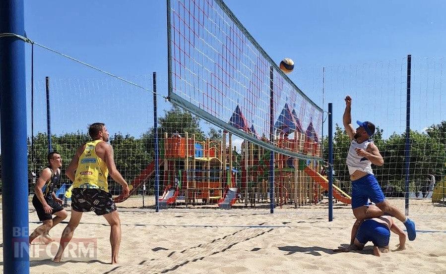 В Ізмаїлі нагородили переможців з пляжного волейболу