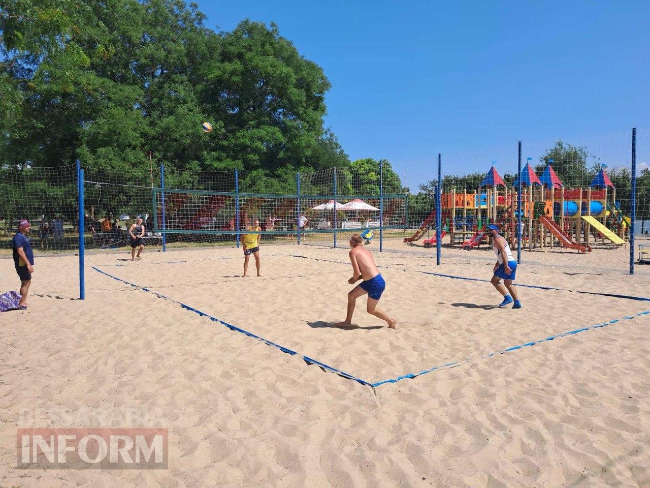 В Ізмаїлі нагородили переможців з пляжного волейболу