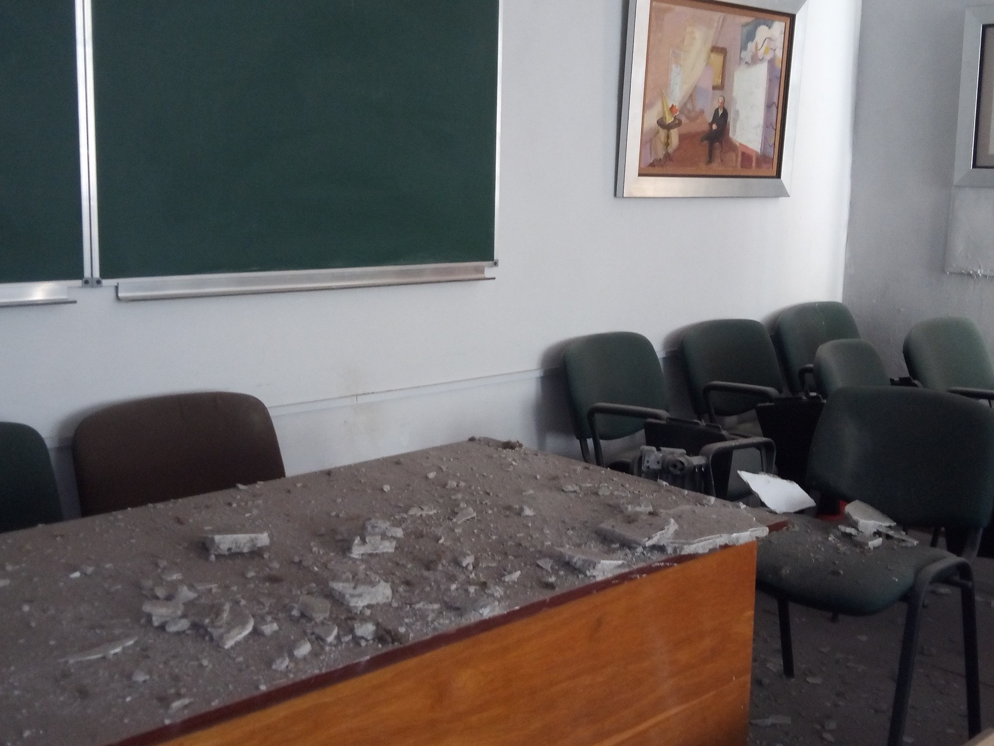 В Одесі через дронову атаку постраждав славнозвісний корпус університету
