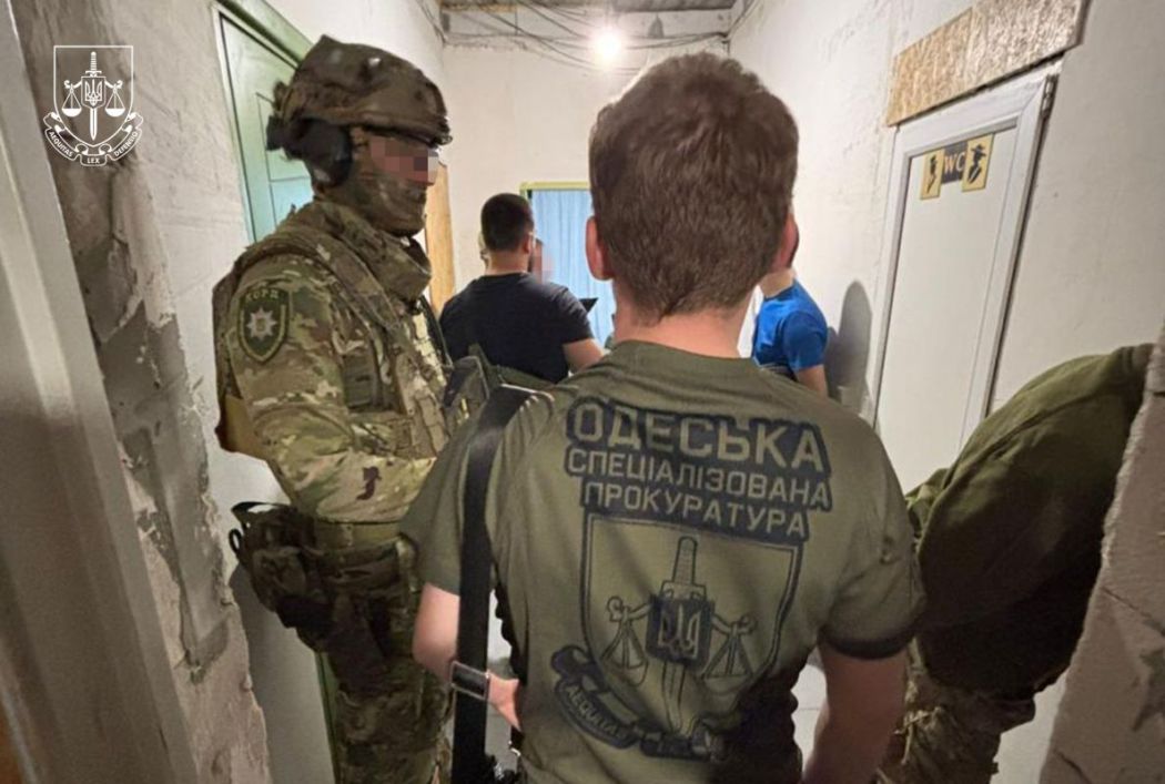 На Одещині військовий-дезертир та спільник намагалися скоїти розбій на підприємця