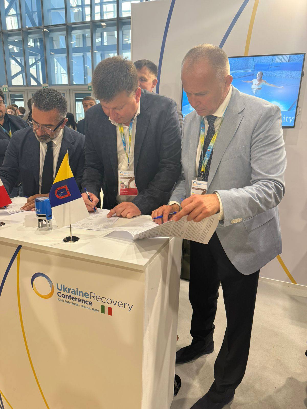 Арциз на «Ukraine Recovery Conference»: очільник підписав важливий меморандум у Римі