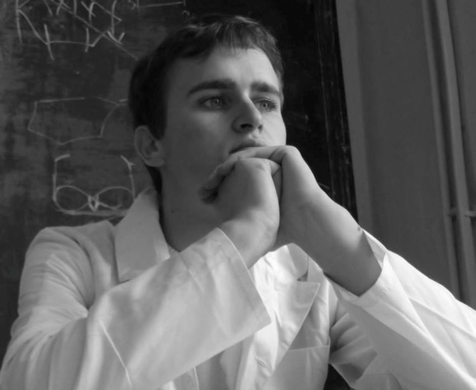 "Може, піти колоти ботокс?": молодий анестезіолог з Арцизу шокував відвертістю про українську медицину