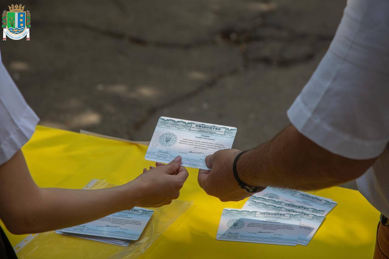 В Ізмаїлі курсанти НУ "ОМА" отримали свідоцтва про повну загальну середню освіту