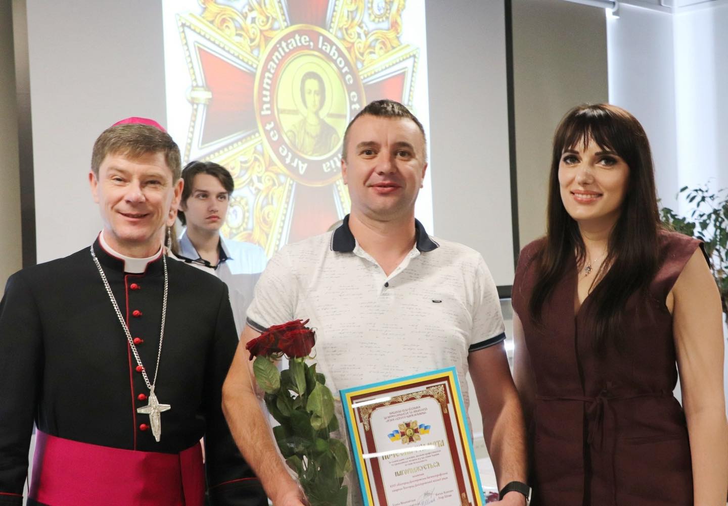 Медики Одещини отримали регіональні нагороди Ордену святого Пантелеймона