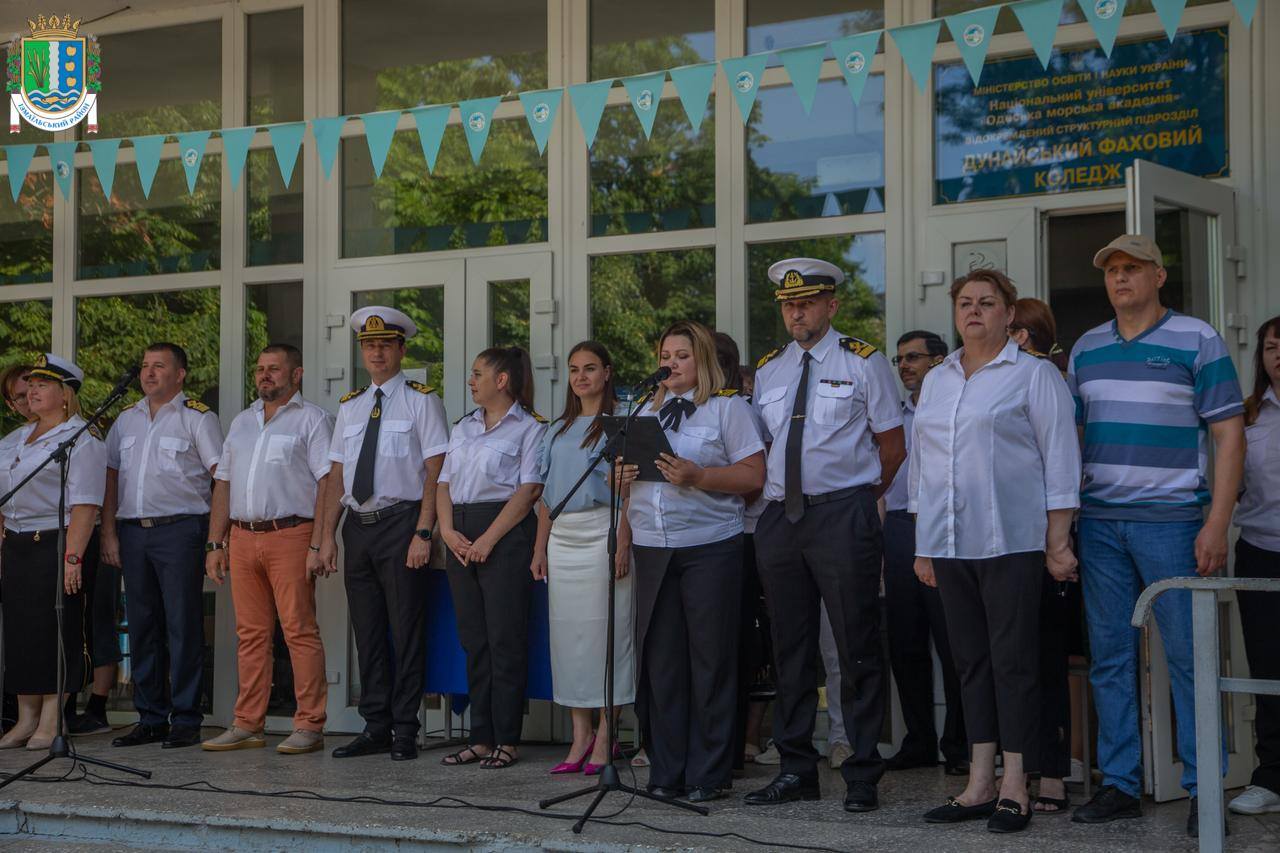 В Ізмаїлі курсанти НУ "ОМА" отримали свідоцтва про повну загальну середню освіту
